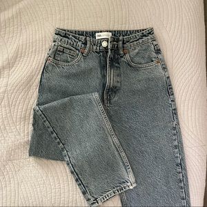 zara mom fit acid wash mom jeans